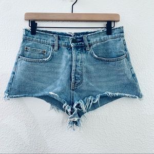 Billabong Love Like Summer cut off shorts size 27